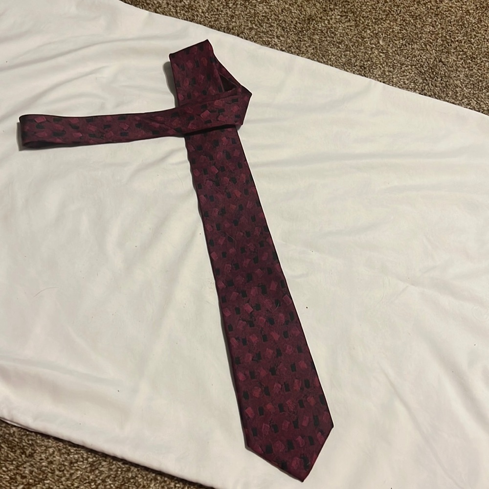 Serica mens wine/black 100% silk necktie